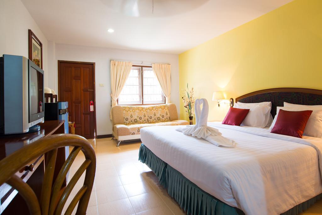 Inter House Hotell Kata Beach  Exteriör bild