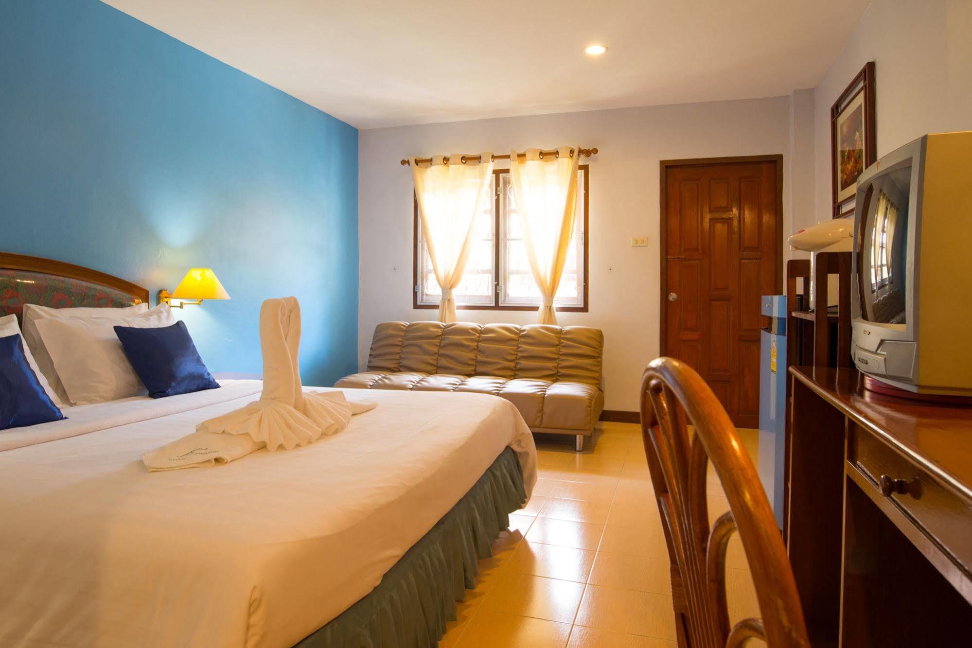 Inter House Hotell Kata Beach  Exteriör bild
