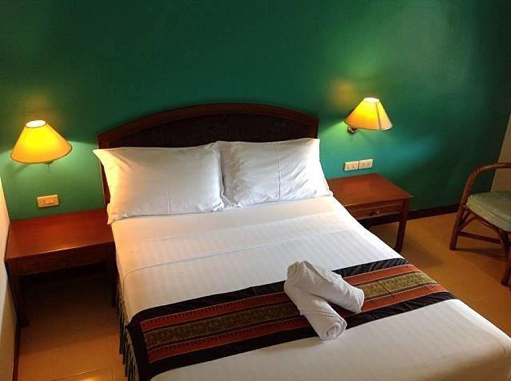 Inter House Hotell Kata Beach  Exteriör bild