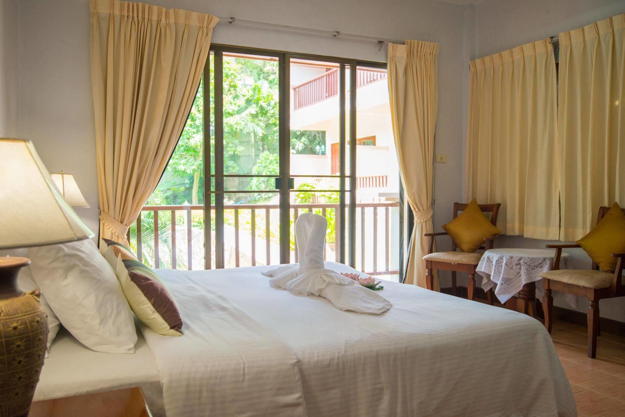 Inter House Hotell Kata Beach  Exteriör bild