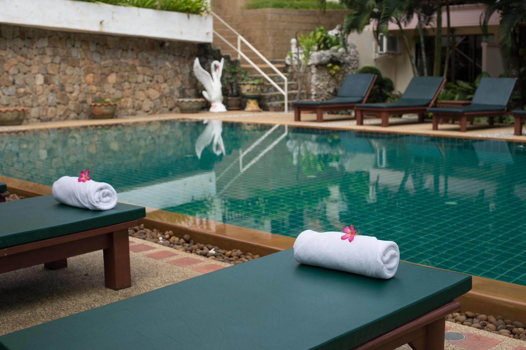 Inter House Hotell Kata Beach  Exteriör bild